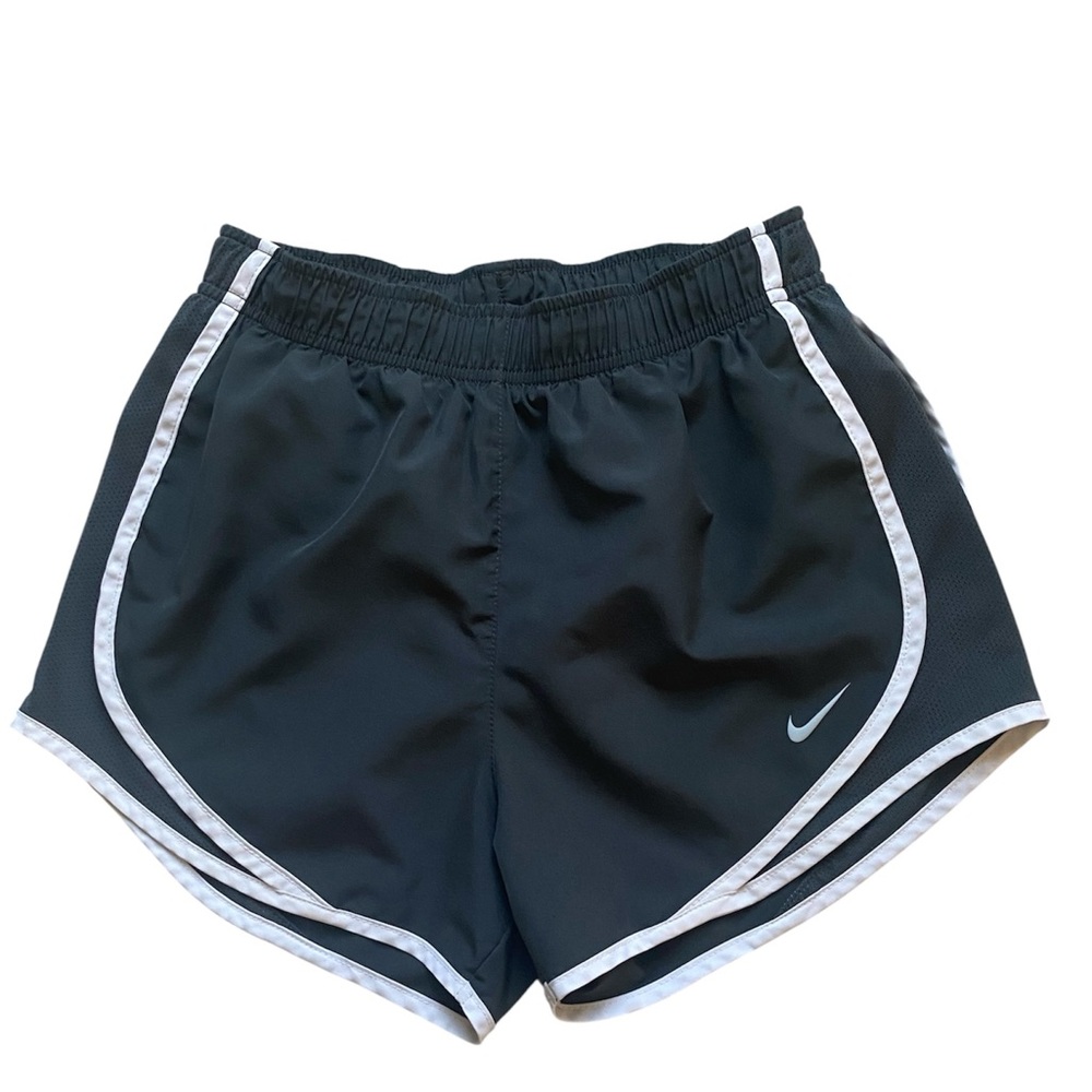 Women’s Nike Tempo Charcoal Gray Shorts